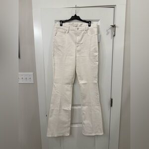 Good American Good Classic Slim Bootcut Jeans - size 12 - cloud white